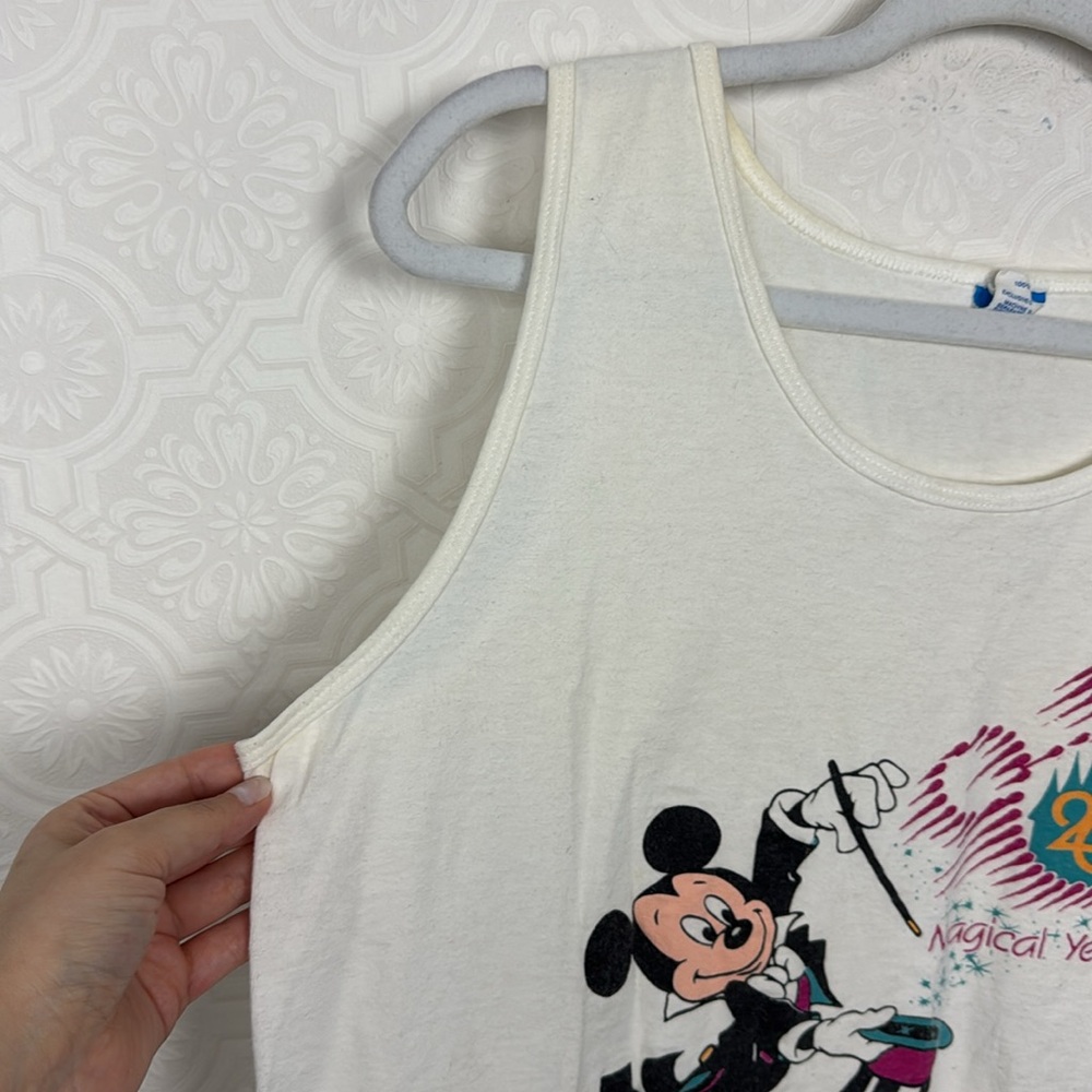 Vintage 90s Walt Disney World Mickey Mouse Cutoff Tank Shirt Sleeveless Large - Picture 3 of 7